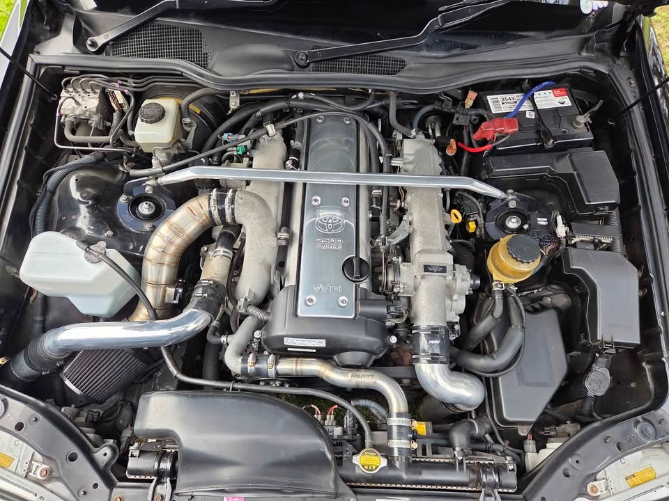 2003 Toyota crown