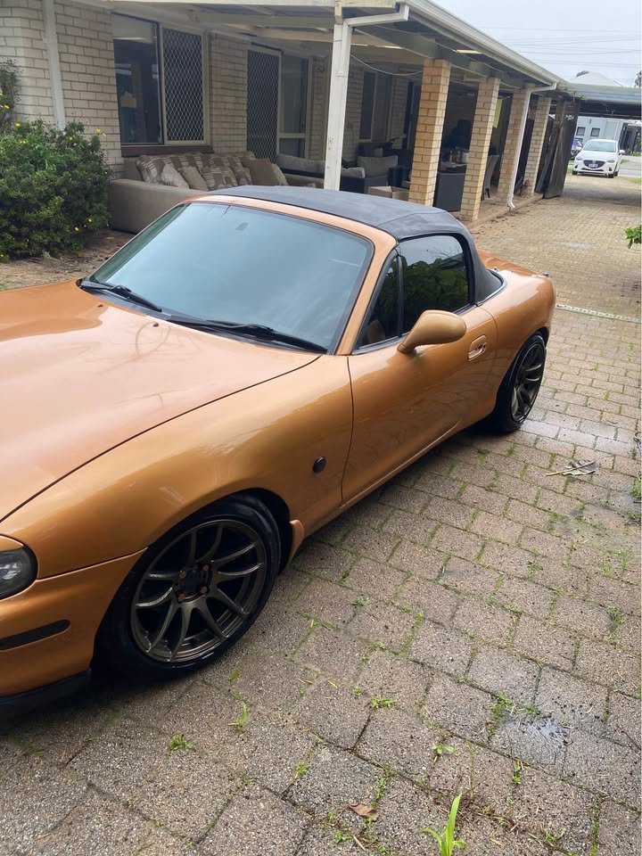 1998 Mazda mx-5 miata