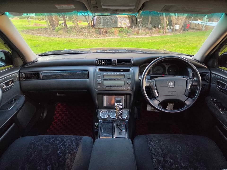 2003 Toyota crown