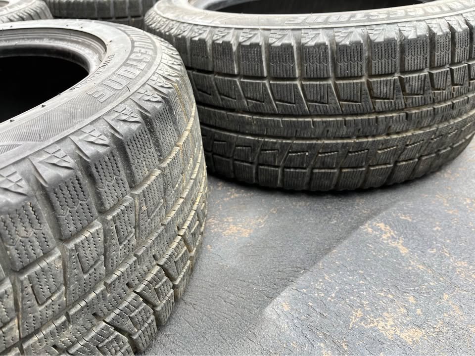 Bridgestone Blizzak tyres 225/50/16
