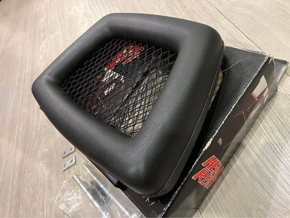 Universal mesh head rests Recaro old school seats