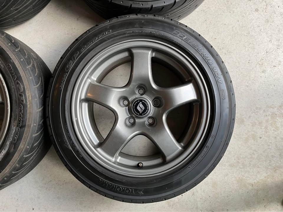 Nissan Skyline R32 GTR wheels R33 Silvia S15 S14