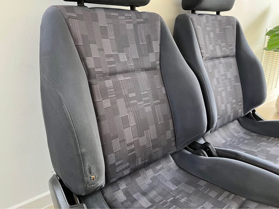 R33 Skyline GTST Series 2 S2 front seats