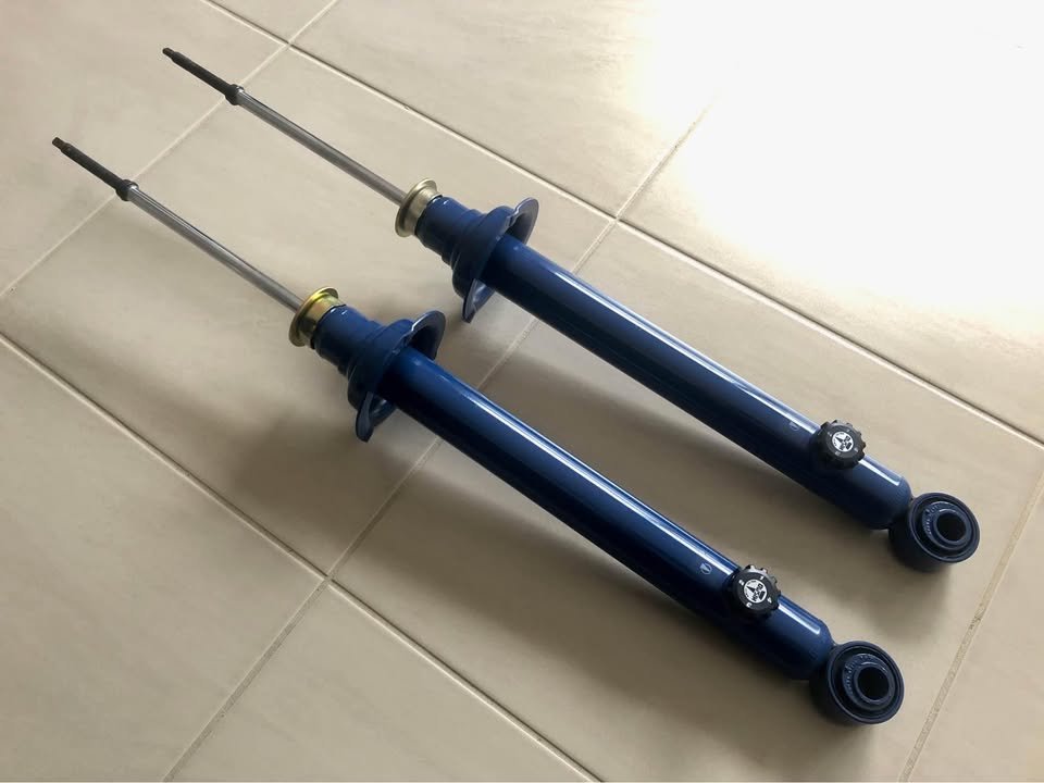 NEW Nissan Skyline R33 GTS GTST Nismo Rear Shock Absorbers