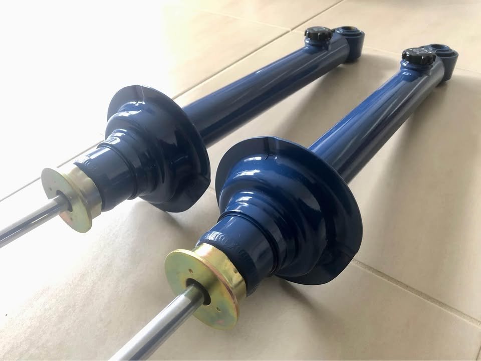 NEW Nissan Skyline R33 GTS GTST Nismo Rear Shock Absorbers