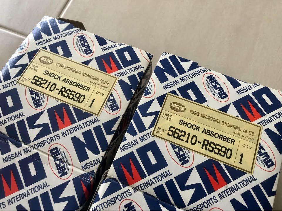 NEW Nissan Skyline R33 GTS GTST Nismo Rear Shock Absorbers