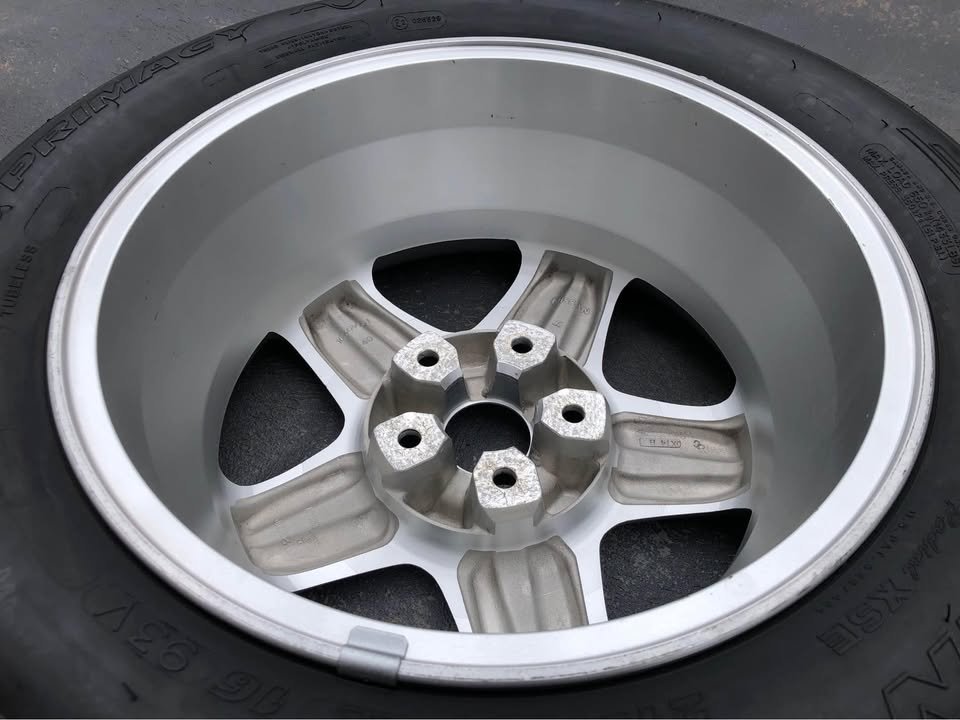 New Nissan Skyline R33 GTST GTS OEM wheel
