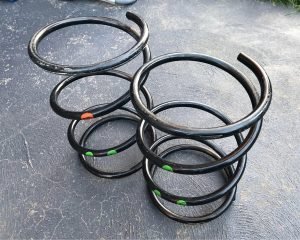 Nissan-200SX-Silvia-S14-S15-stock-factory-OEM-front-springs-1