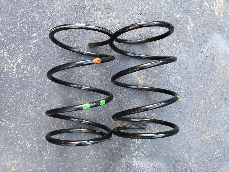 Nissan 200SX Silvia S14 S15 stock factory OEM front springs