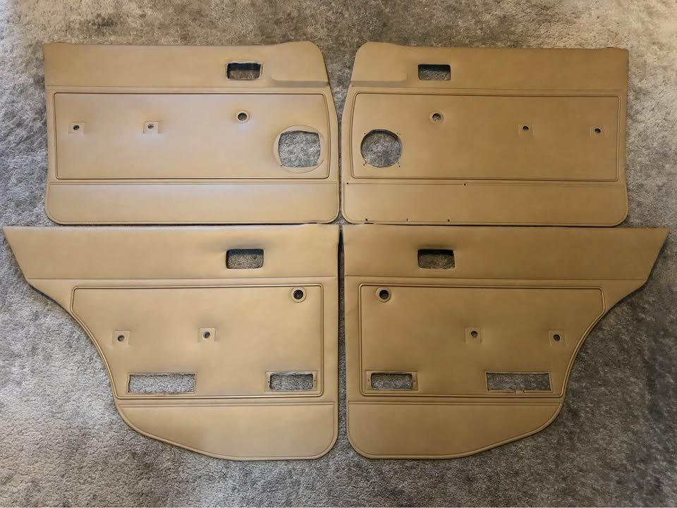 Nissan Datsun Bluebird GL GXE TRX 910 door trims cards NOS new