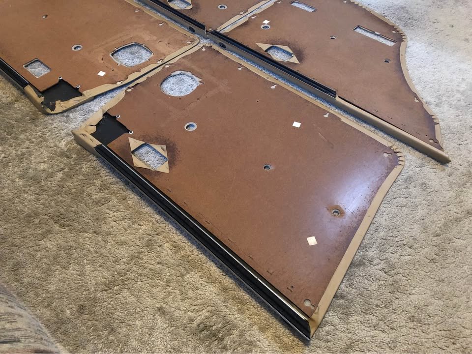 Nissan Datsun Bluebird GL GXE TRX 910 door trims cards NOS new