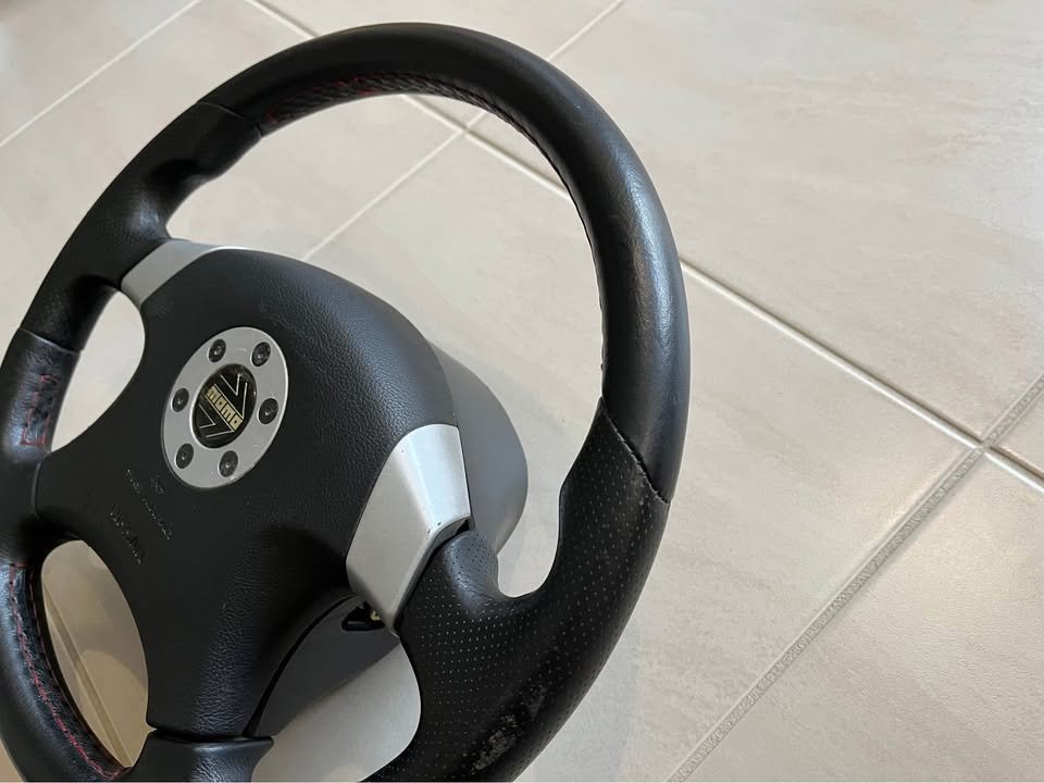 R33 R34 S15 S14 S13 200SX MOMO optional steering wheel nissan skyline silvia 180sx