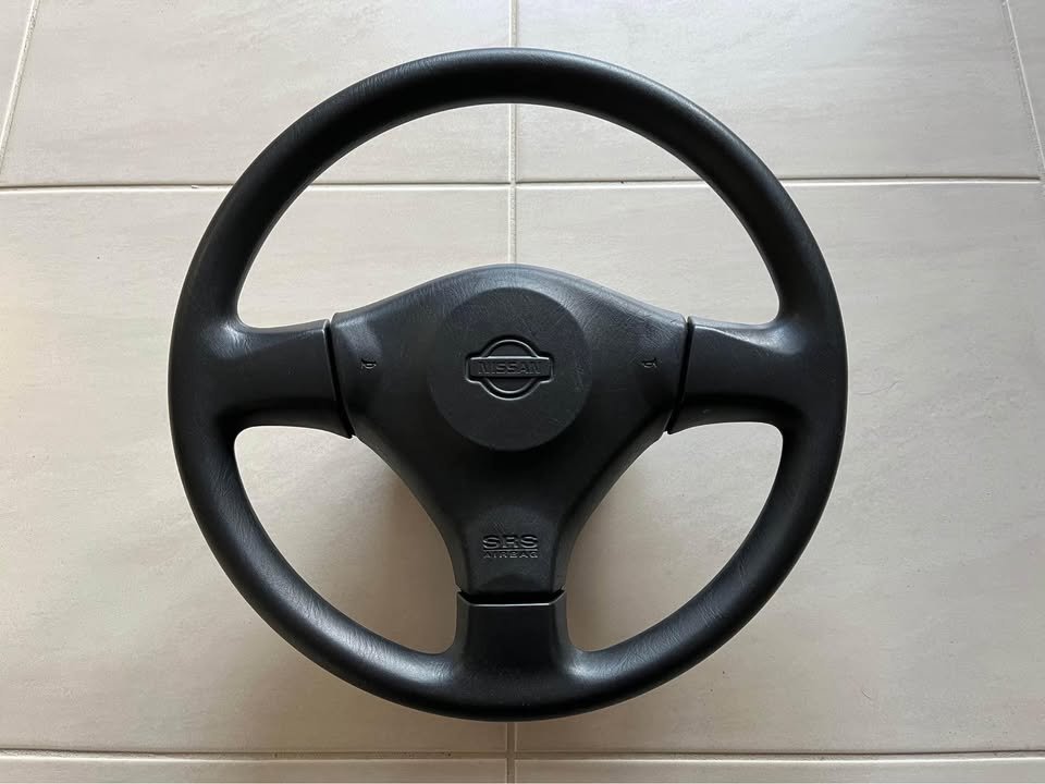 Nissan Silvia S15 200SX Spec S steering wheel Skyline R34 GT