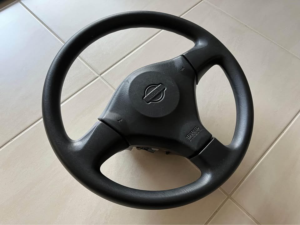 Nissan Silvia S15 200SX Spec S steering wheel Skyline R34 GT
