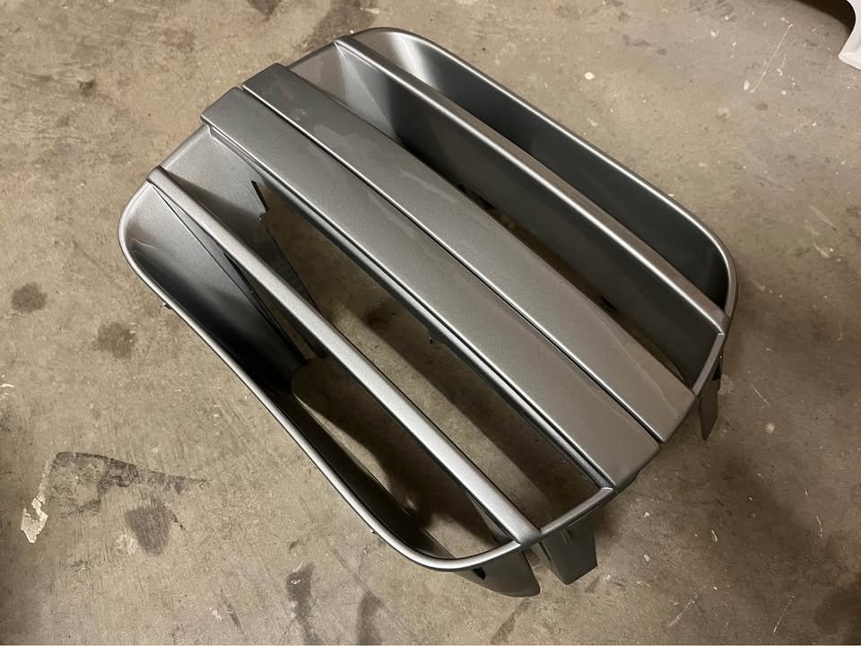 Nissan Skyline R33 GTST Series 2 S2 sedan front bumper vent cover