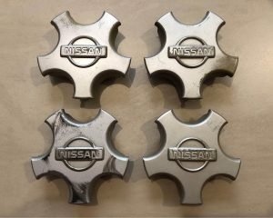 Nissan-Skyline-R33-GTST-Silvia-S14-wheel-rim-centre-caps-1