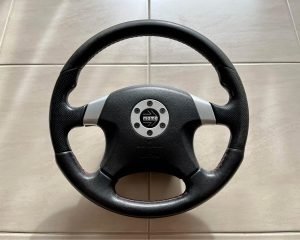 Nissan-Skyline-R33-R34-GTR-MOMO-Optional-steering-wheel-Silvia-180SX-1