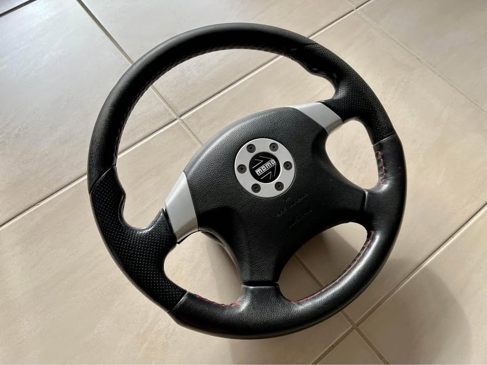 Nissan Skyline R33 R34 GTR MOMO Optional steering wheel Silvia 180SX