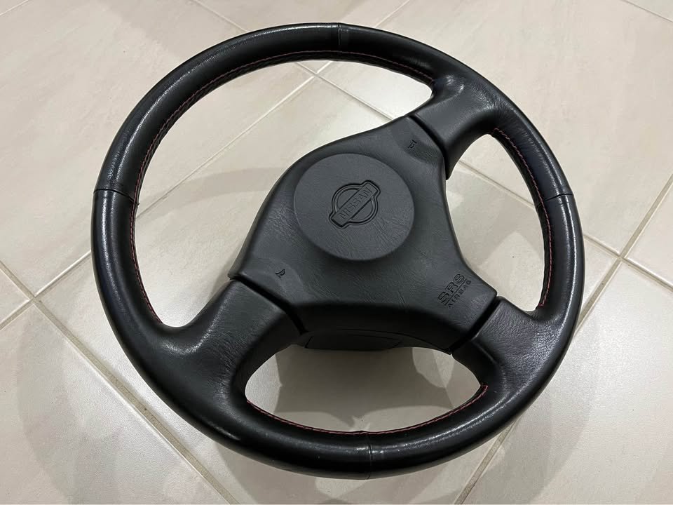 Nissan Skyline R34 GTT GTR Steering Wheel