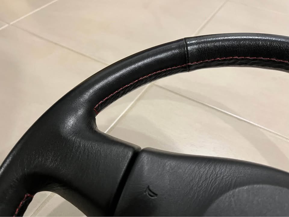 Nissan Skyline R34 GTT GTR Steering Wheel