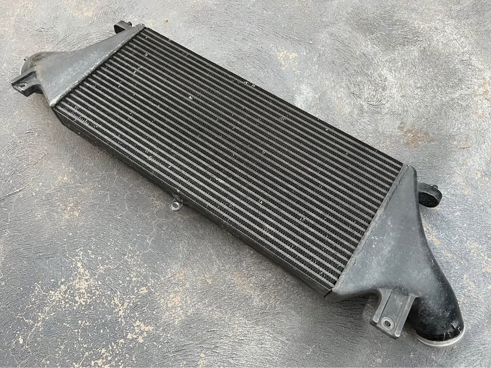 Nissan Skyline R33 GTR factory OEM intercooler