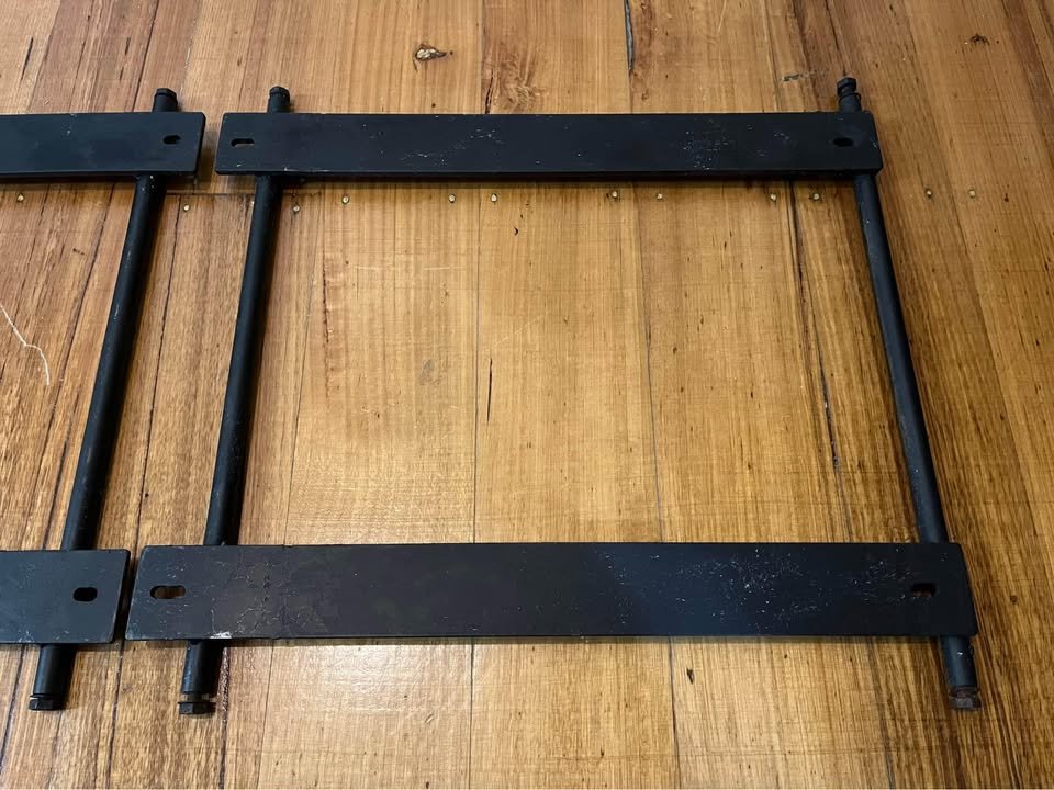 Recaro seat adapter rails