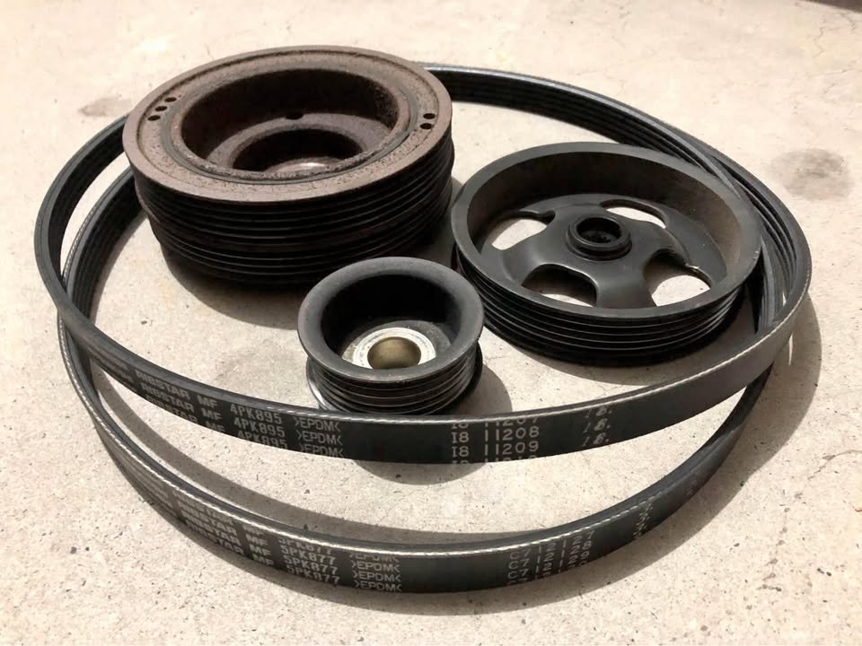 Subaru EJ205 Turbo Impreza WRX Forester crank alternator power steering pulleys and belts
