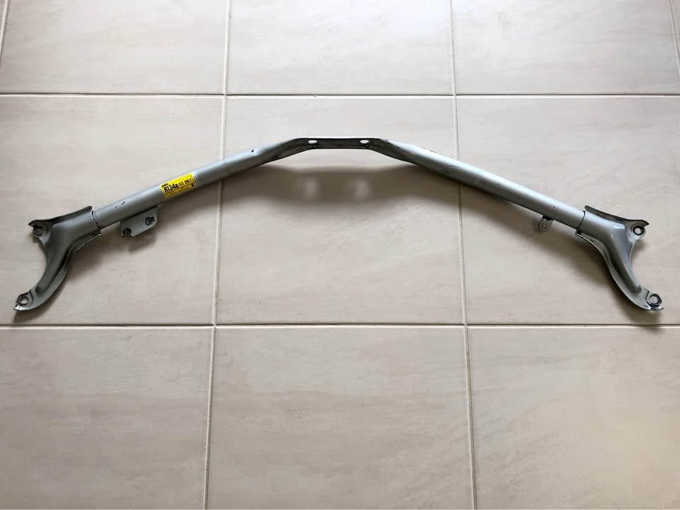 Toyota Corolla Sprinter GTI SX AE92 AE90 front strut brace bar